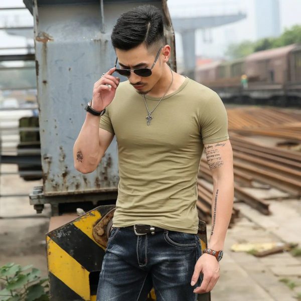 T-shirt à manches courtes pour homme, t-shirt de sport, haut extensible, coupe couvertes, lisse, vert armée, original, confortable