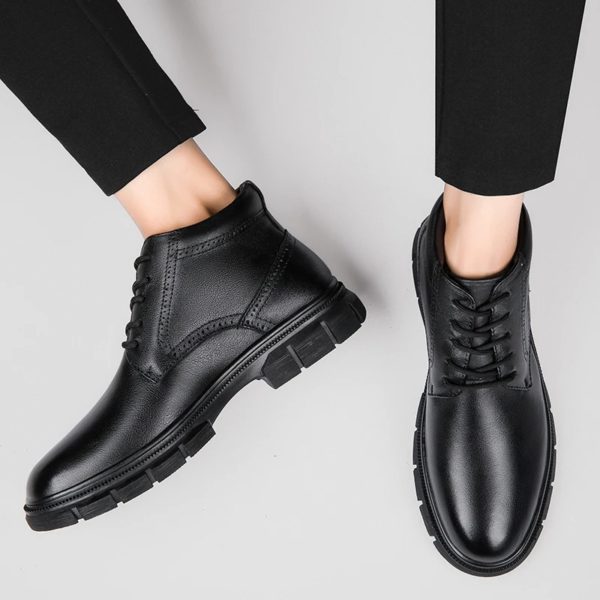 Bottes de motocross classiques unisexes à lacets pour hommes, chaussures en cuir, bottes de rinçage de moto, bottes militaires pour couple, haut, mode, nouveau, 2024 – Image 2