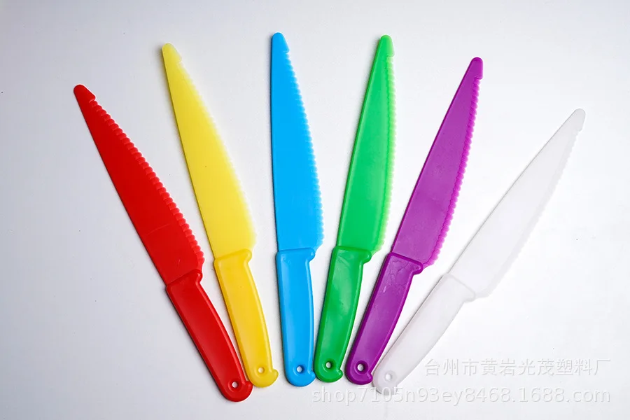 Couteau à fruits en dents de scie en plastique, ustensile de cuisine sûr pour enfants chef pour jxlaitue tout-petit cuisine opaque pour enfants