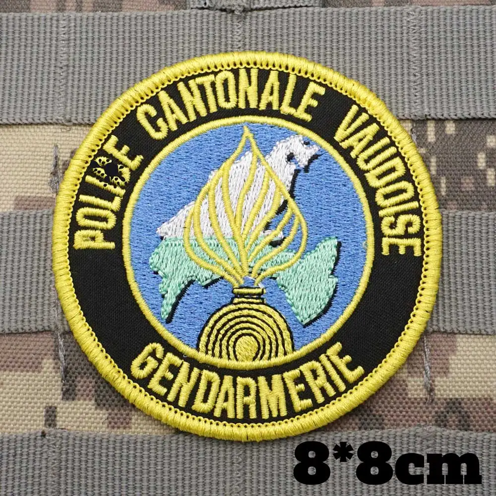 Patchs brodés de drapeau suisse, brassard militaire, badge de sac à dos avec support à crochet pour vêtements