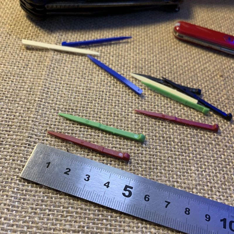 Cure-dents de rechange pour couteau suisse Victorinox, plusieurs couleurs, 1 pièce