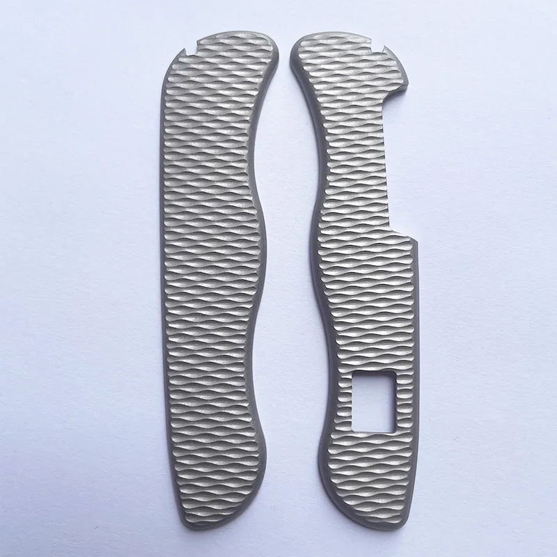 1 pair Type D