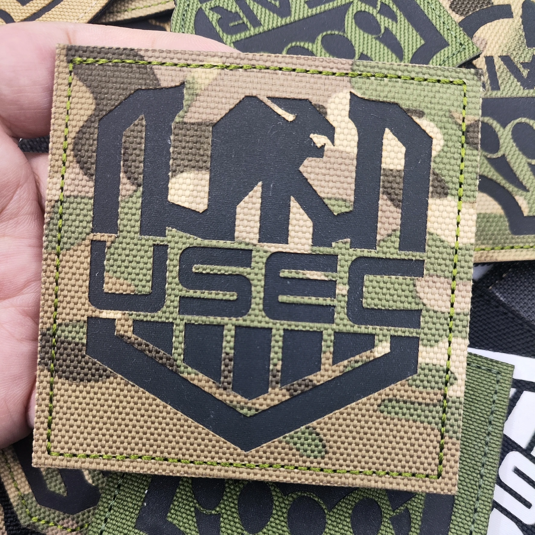 Anneau de crochet de vêtements Microbadge, patch en nylon neige, coulée brodée, Rusia Escape de Tarkov, utseats Bear DulglaEmbroidered