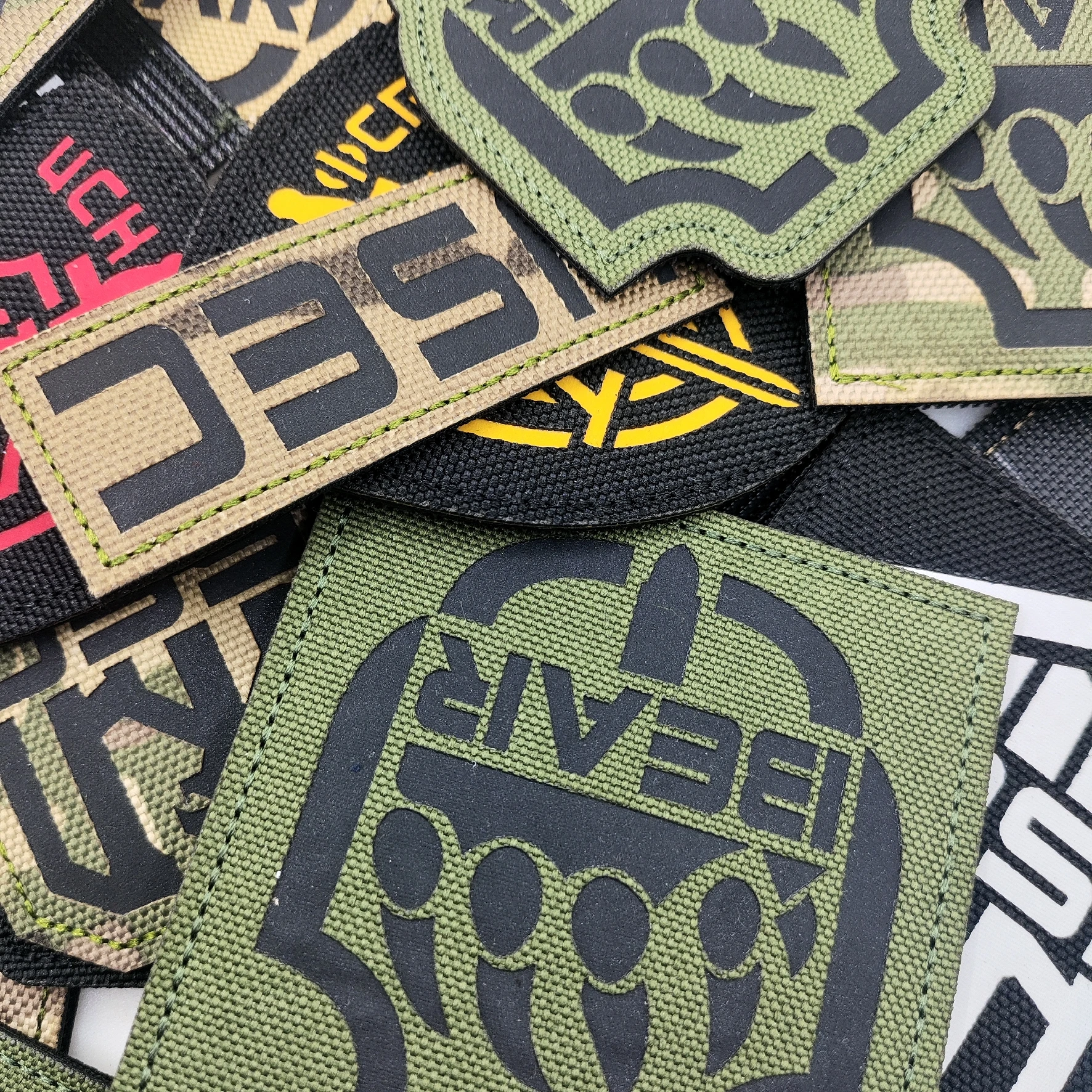 Anneau de crochet de vêtements Microbadge, patch en nylon neige, coulée brodée, Rusia Escape de Tarkov, utseats Bear DulglaEmbroidered
