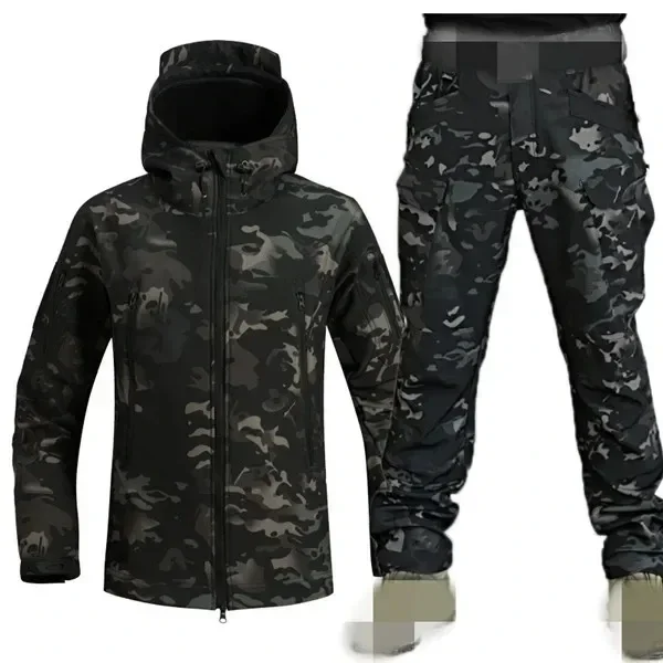 Camo black