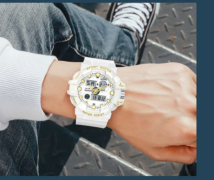 SANDA-Montre à quartz militaire de luxe pour hommes, style G, montre de sport blanche, LED numérique, chronomètre étanche, minuterie, marque supérieure, nouveau, chaud
