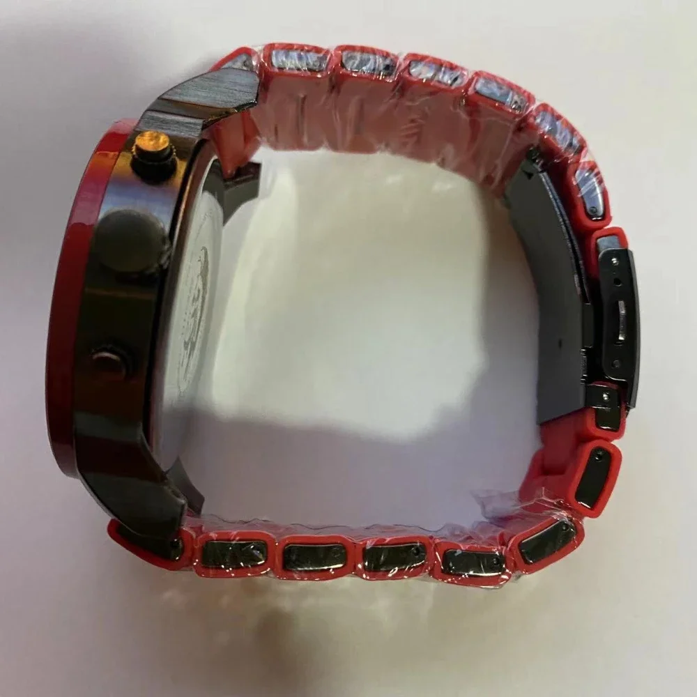 7370-Red